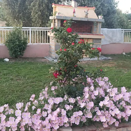 Tsekis House شقة يميناريا