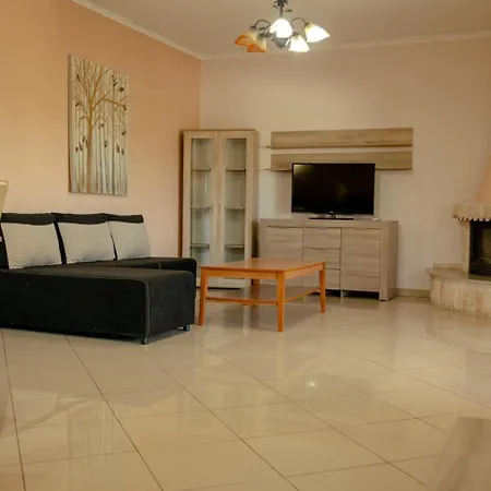 Tsekis House شقة *