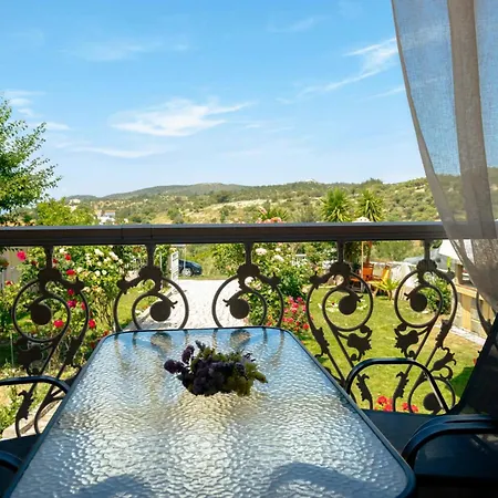 Tsekis House شقة يميناريا